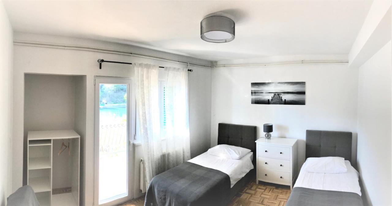 Apartments & Rooms Formenti สกราดิน ภายนอก รูปภาพ