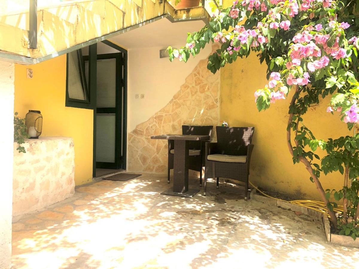 Apartments & Rooms Formenti สกราดิน ภายนอก รูปภาพ