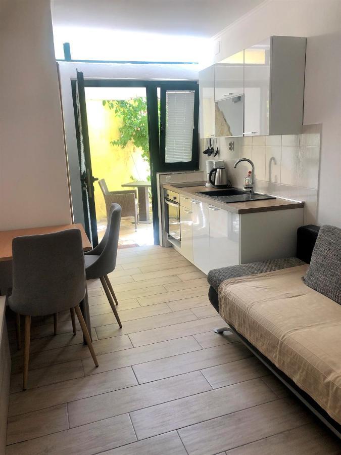 Apartments & Rooms Formenti สกราดิน ภายนอก รูปภาพ